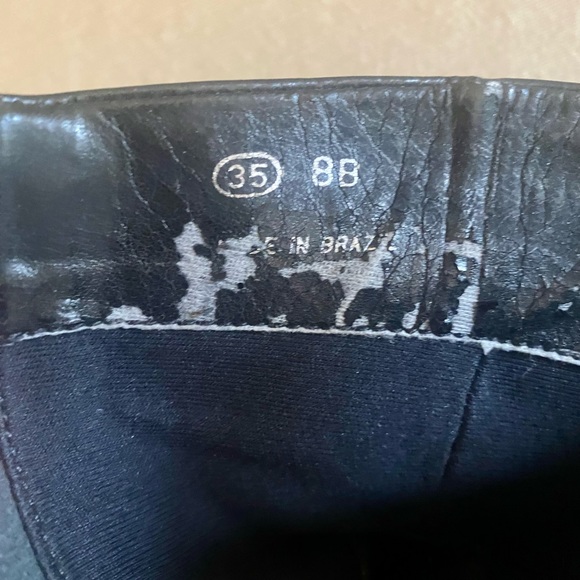 Talbots heeled black boots in size 8 M - Picture 5 of 7